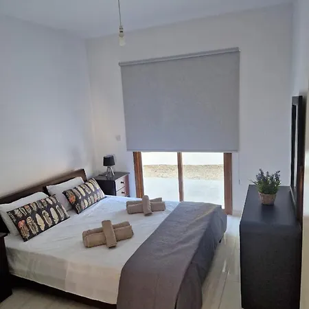 Cosy 2br Apartment- Location شقة