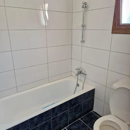 شقة Cosy 2br Apartment- Location *